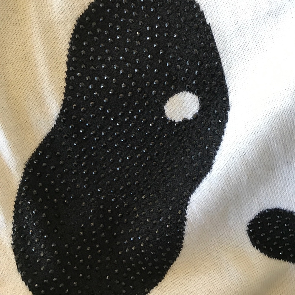Panda Sweater - Picture 3 of 3